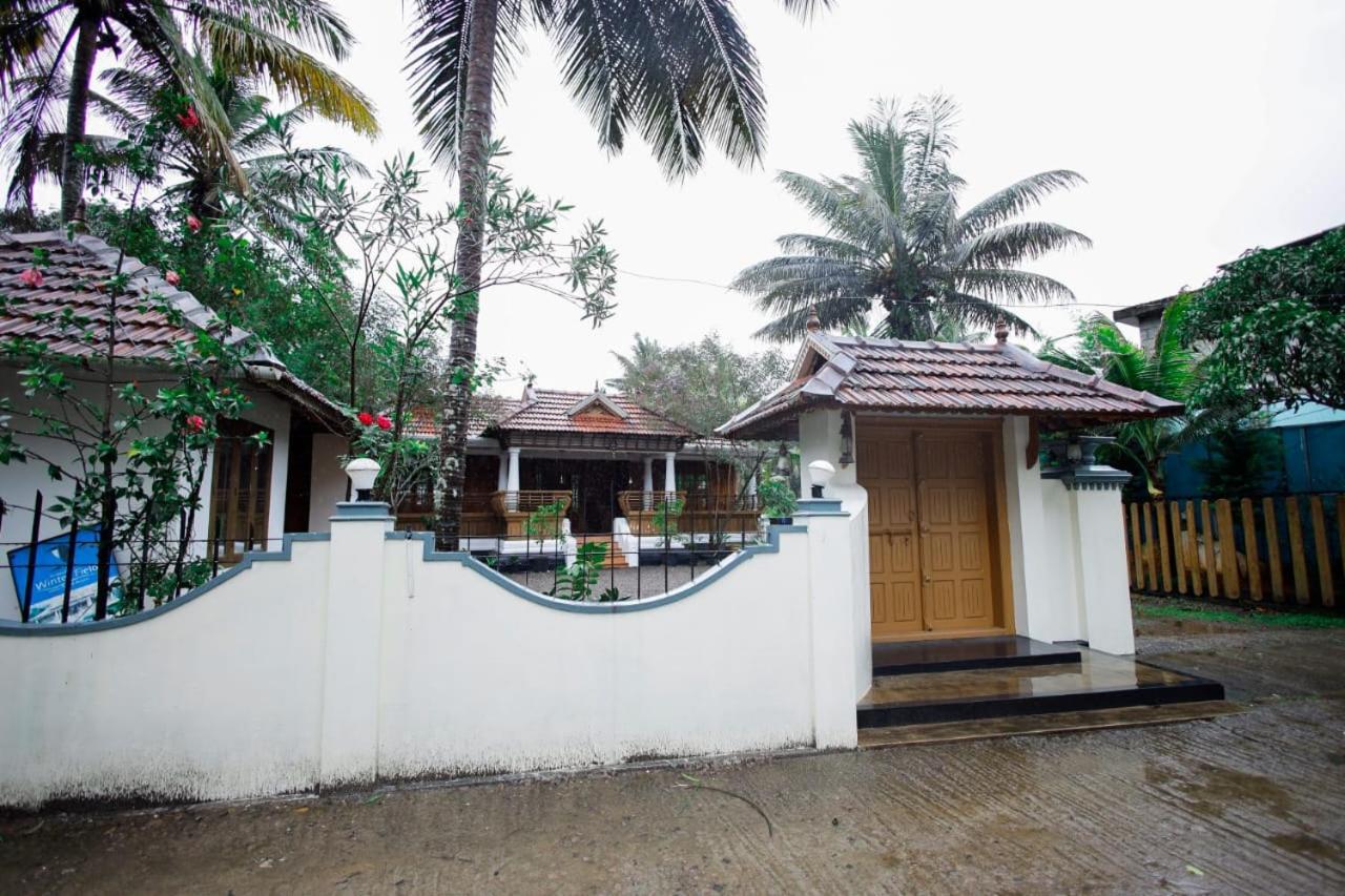 Periyar Heritage Thekkady Exteriör bild