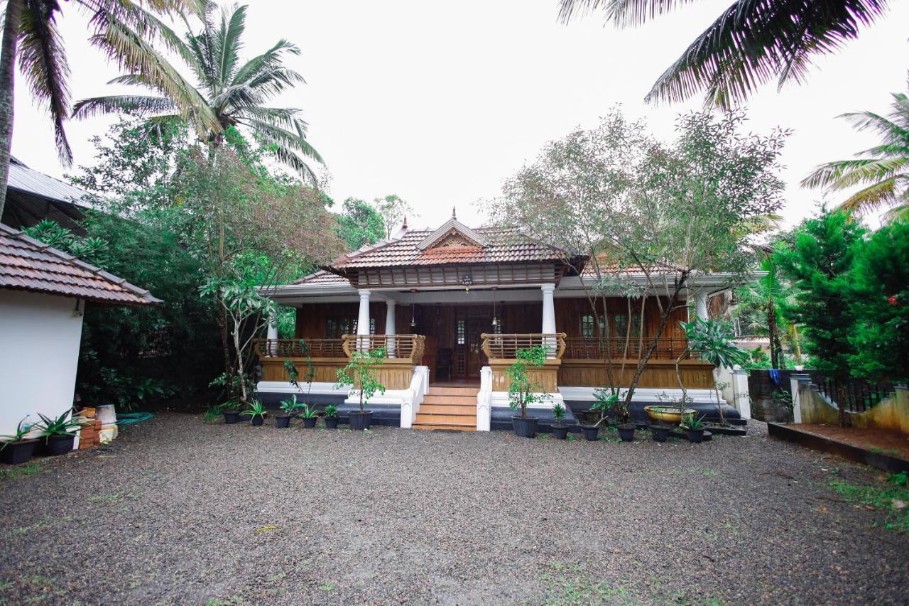 Periyar Heritage Thekkady Exteriör bild